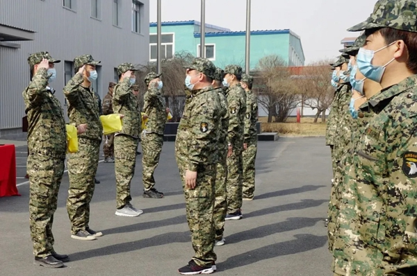 三峰家居舉行2021年度軍訓(xùn)活動