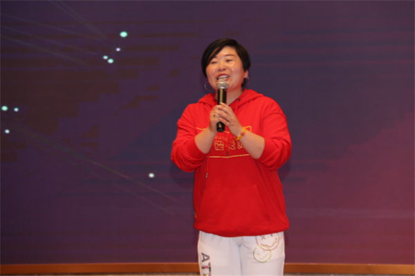 群喜木門：“銳意革新,礪行致遠(yuǎn)”2021年優(yōu)秀經(jīng)銷商峰會舉辦