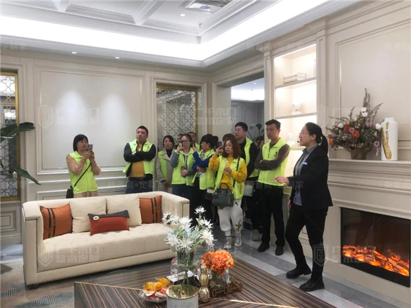 廣千木門整木定制：廣千商學院2104班圓滿結(jié)束！