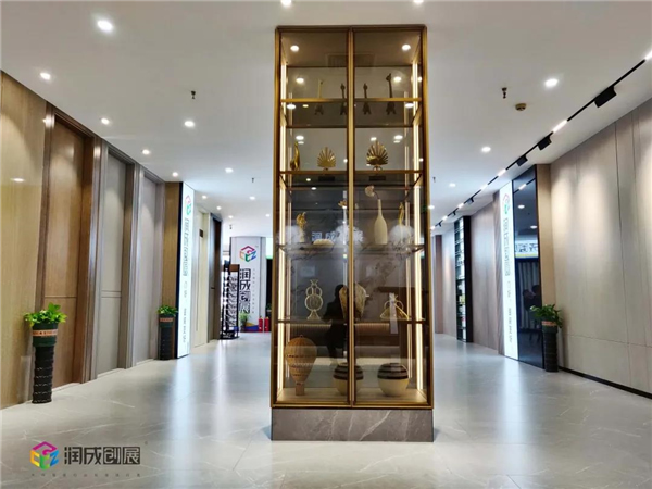 潤成創(chuàng)展精品展示，從繁復(fù)走向極簡