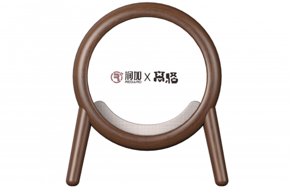 潤成創(chuàng)展：這只貓，竟然……賴在凳子上不走了！