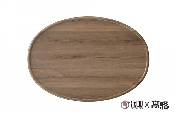 潤成創(chuàng)展：這只貓，竟然……賴在凳子上不走了！