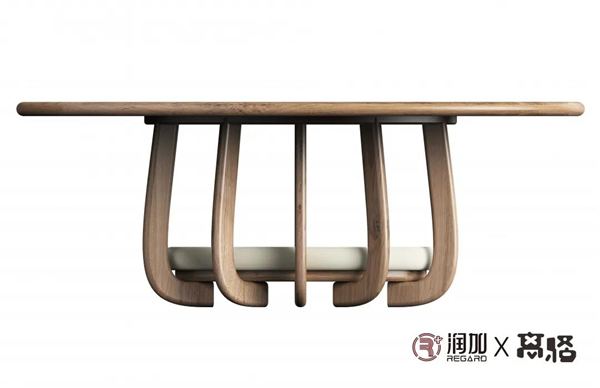 潤成創(chuàng)展：這只貓，竟然……賴在凳子上不走了！