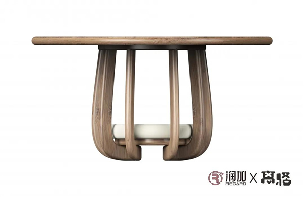 潤成創(chuàng)展：這只貓，竟然……賴在凳子上不走了！