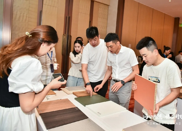 同心共隨 穩(wěn)步升維 | 2021喬金斯整木定制年中經(jīng)銷商大會(huì)圓滿落幕！