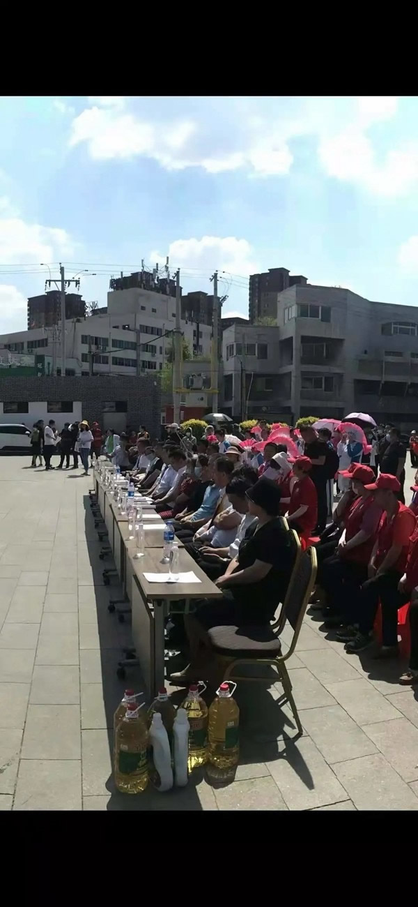 玉蘭福木門全屋定制熱愛公益，助力沈陽便民服務(wù)