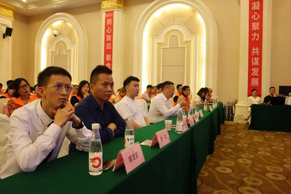豪邁木門2021年中終端賦能營(yíng)銷薈成功舉行
