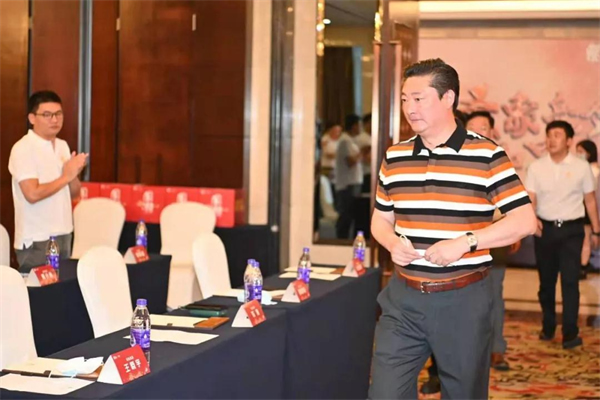 圣象集團(tuán)零售事業(yè)部西南戰(zhàn)區(qū)“圣象國貨節(jié) 董事長國潮惠”919聯(lián)動(dòng)活動(dòng)正式啟動(dòng)！