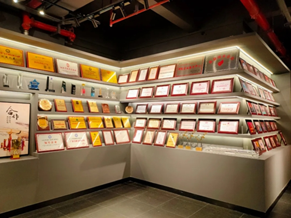 兩手堅持，三大保障 潤成創(chuàng)展全面推進企業(yè)文化建設