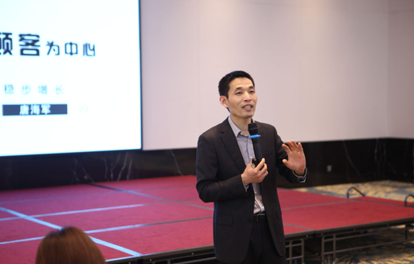 勢(shì)·英雄匯聚 | 萬(wàn)嘉信木門2022經(jīng)銷商賦能峰會(huì)南昌站圓滿收官