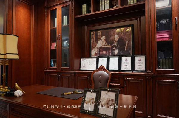 行而不輟 未來可期 | 尚佰訪談錄——本期人物：全國優(yōu)秀設(shè)計師義烏樓航斌