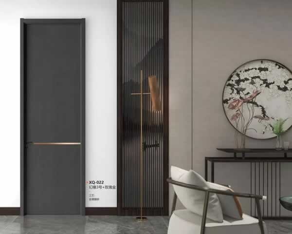 簡(jiǎn)木無(wú)漆木門(mén)