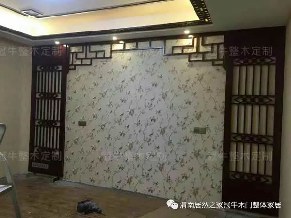 冠牛木門 | 新中式電視背景墻，古典雅致