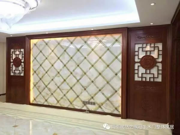 冠牛木門 | 新中式電視背景墻，古典雅致
