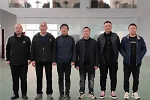 重慶市木門(mén)行業(yè)協(xié)會(huì)秘書(shū)長(zhǎng)走訪(fǎng)德感工業(yè)園