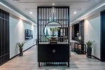 華藝盛霖木門(mén)丨營(yíng)造出如水墨畫(huà)般朦朧的詩(shī)意美
