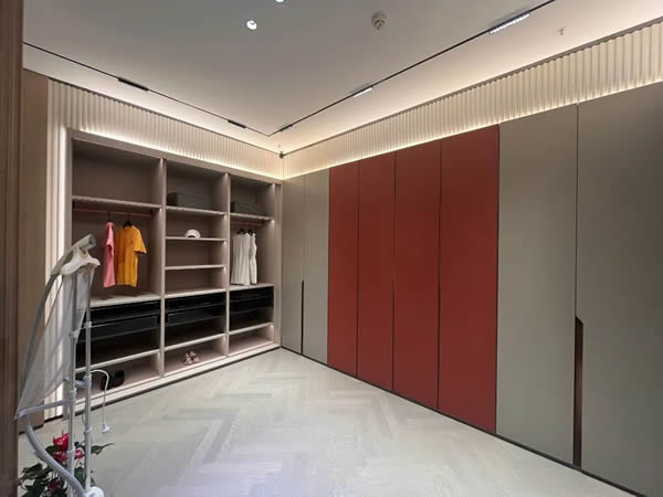 喜盈門丨上海旗艦店即將盛大開業(yè)，火熱來(lái)襲