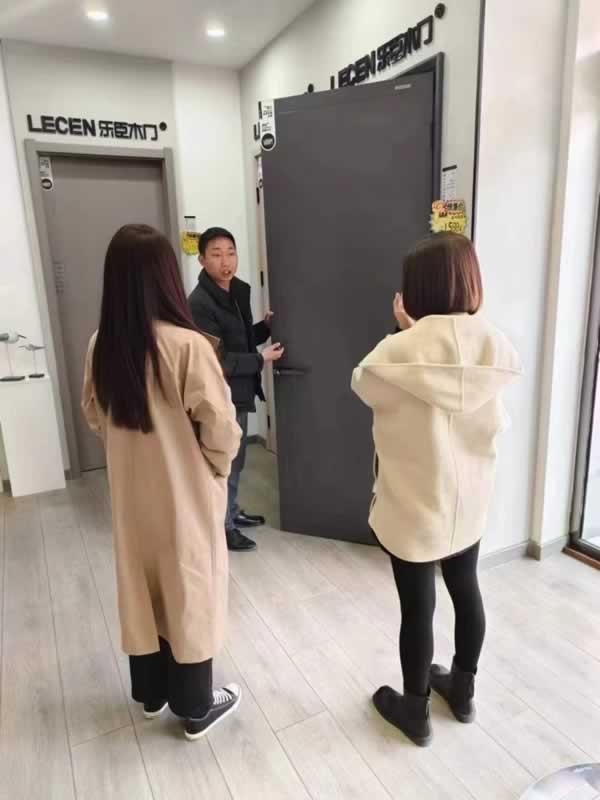 樂(lè)臣木門(mén)