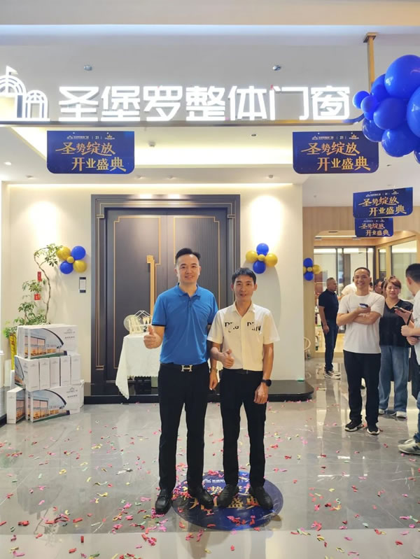 攜手經(jīng)銷商游學(xué)探店！共賀多地新店“圣”勢綻放！