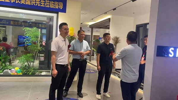 攜手經(jīng)銷商游學(xué)探店！共賀多地新店“圣”勢綻放！