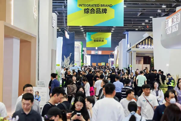 廣州定制家居展暨輕高定展第二日盛況直擊，超多定制家居新品現(xiàn)場(chǎng)美圖速遞！