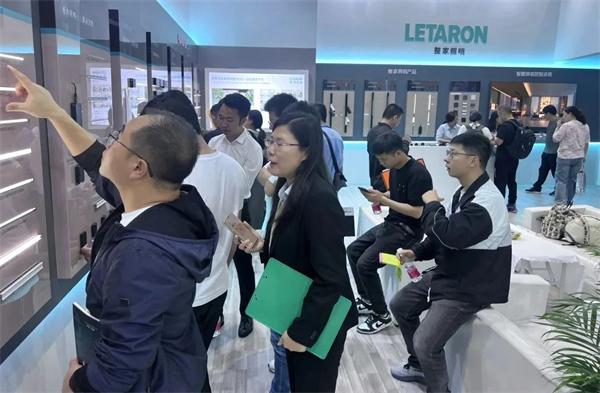 展商風采 | 以光定義品質生活，擎洲光電廣州定制家居展完美收官！
