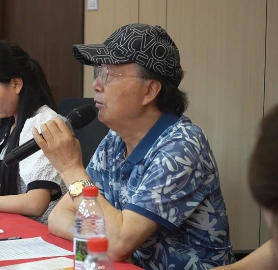 喬治伯爵木門(mén)
