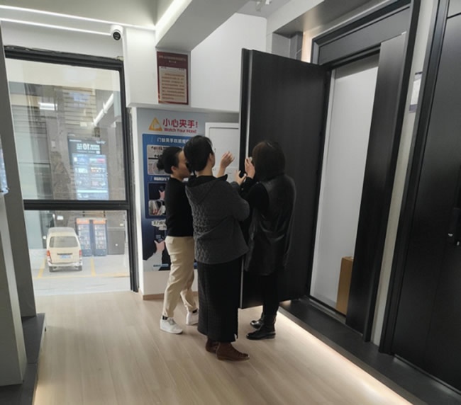 王力門業(yè)