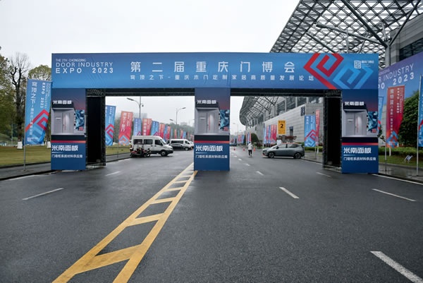 2023重慶門博會(huì)，中國(guó)木門網(wǎng)專訪金貝蘭智能裝備邵珠峰
