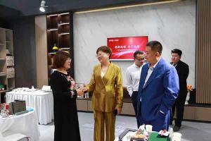 2021CIDE北京定制家居展多寶隆木門新品啟航發(fā)布會及展廳實(shí)錄